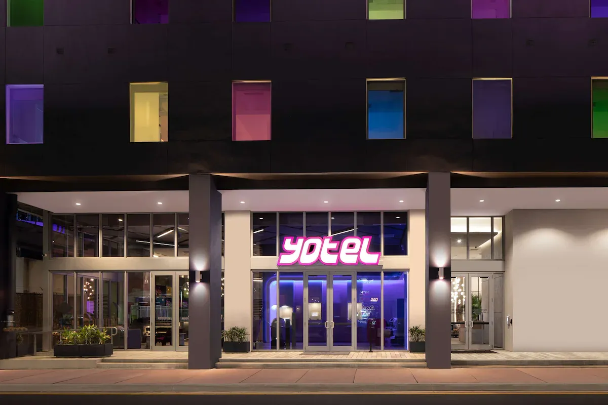 Exterior of YOTEL Miami near Miami cruise port, modern downtown hotel for cruise passengers.