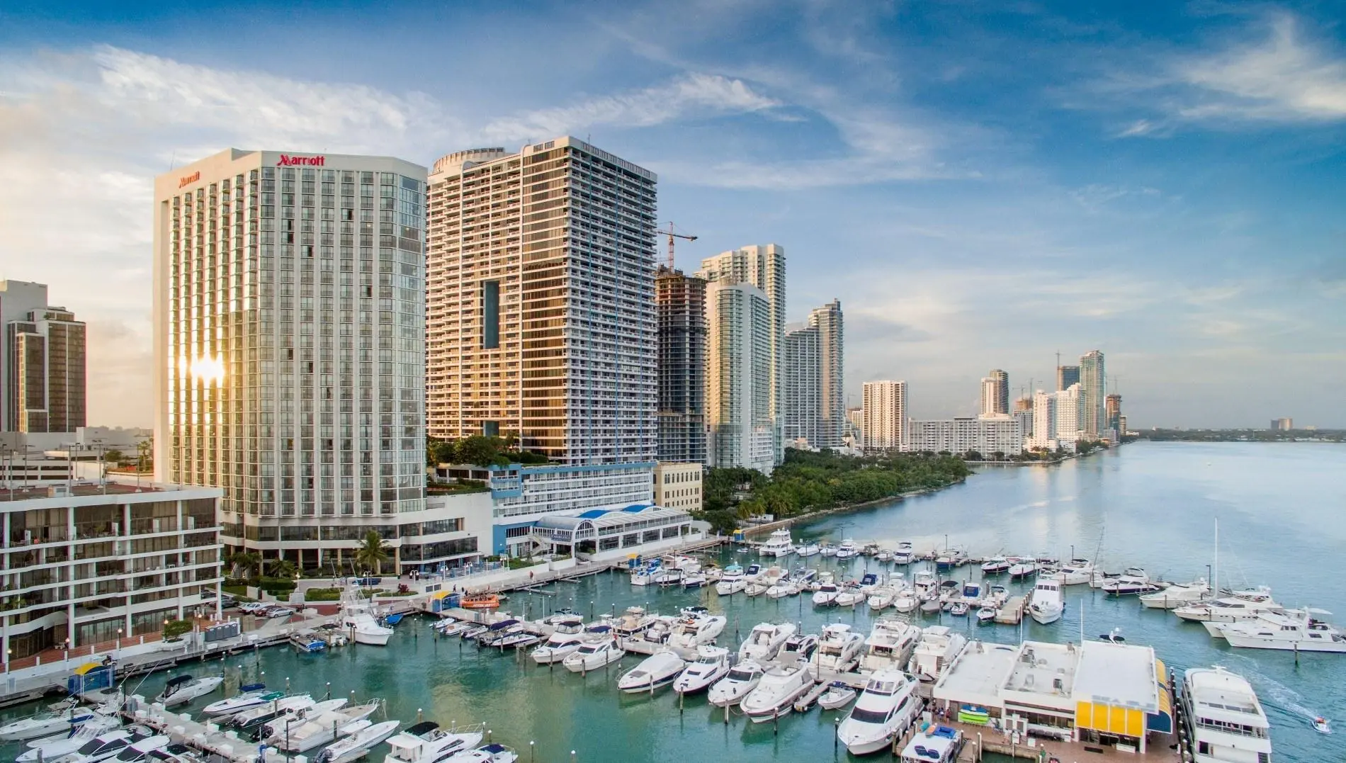 Ultimate Guide: Where to Stay for the Miami Boat Show