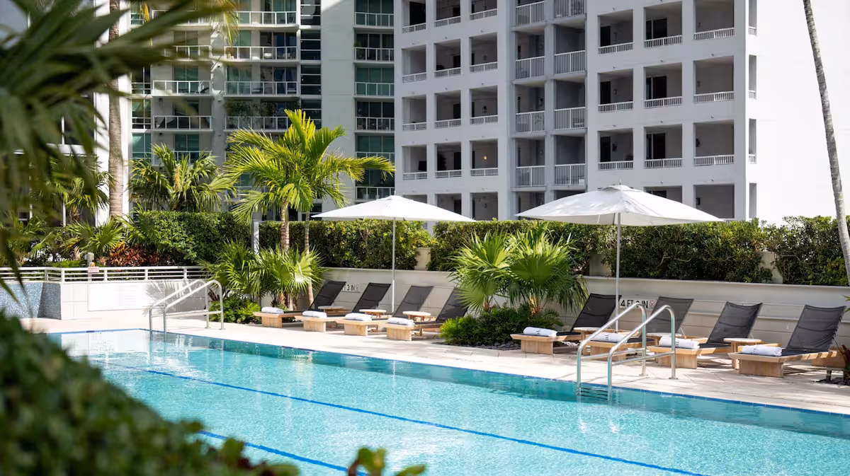 Hotel AKA Brickell outdoor pool in Brickell Miami