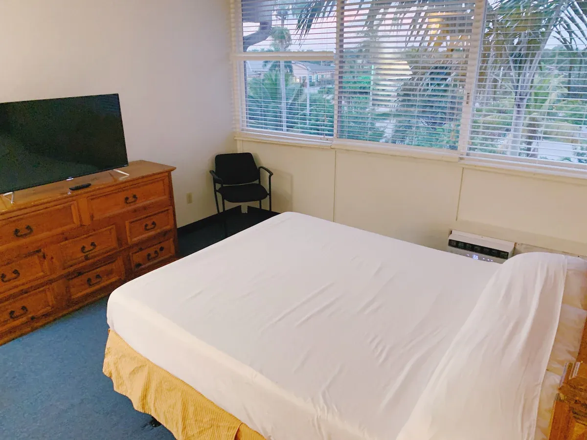 Standard guest room at Miami Gardens Inn & Suites near Miami World Cup 2026 venue