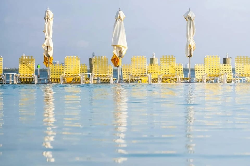 Infinity pool at The Standard Miami spa overlooking Biscayne Bay, a top luxury hotel choice for the Miami World Cup 2026.